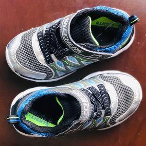 Skechers S-lights.. Light up shoes!!!